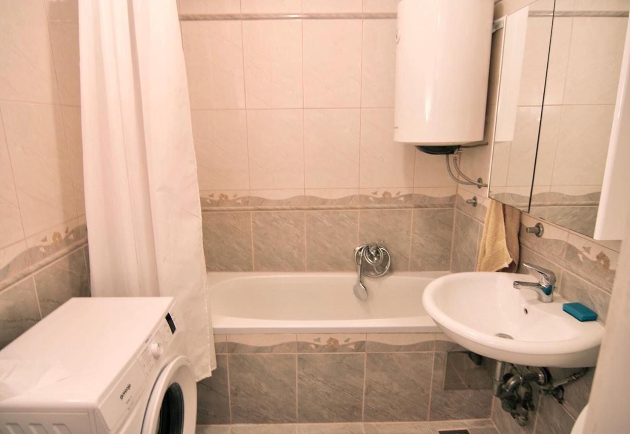 Apartment Todorovic - Macan พูลา ภายนอก รูปภาพ